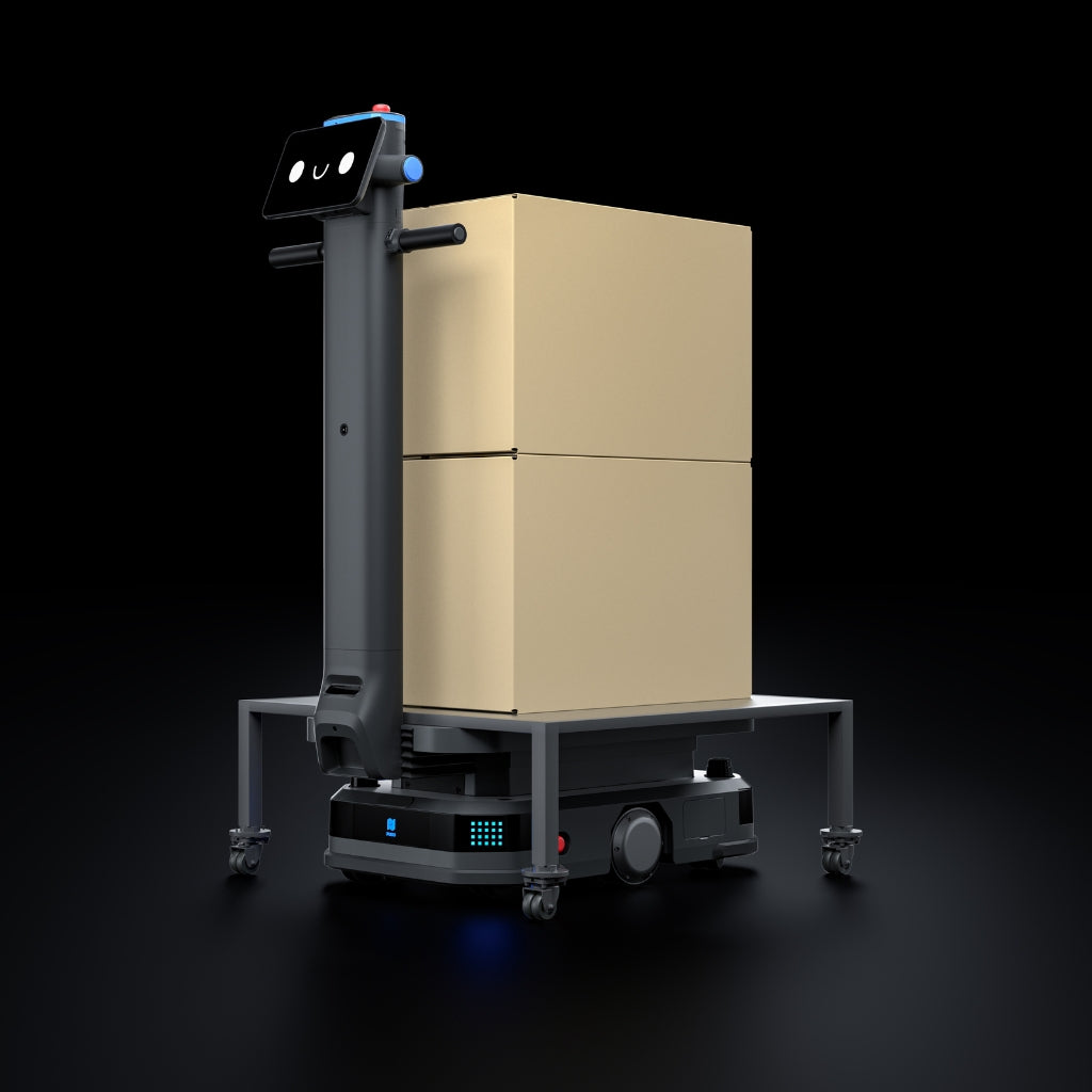 PUDU T600 Standard model transporting a large cardboard box on its 600kg capacity loading platform.